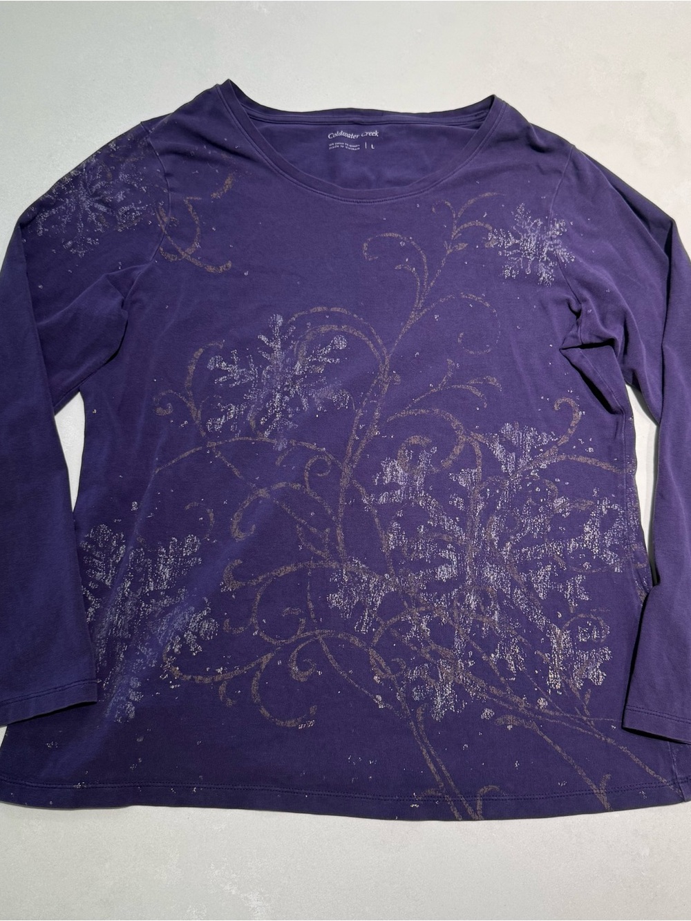 Cold water creek vintage purple snowflake long sleeve